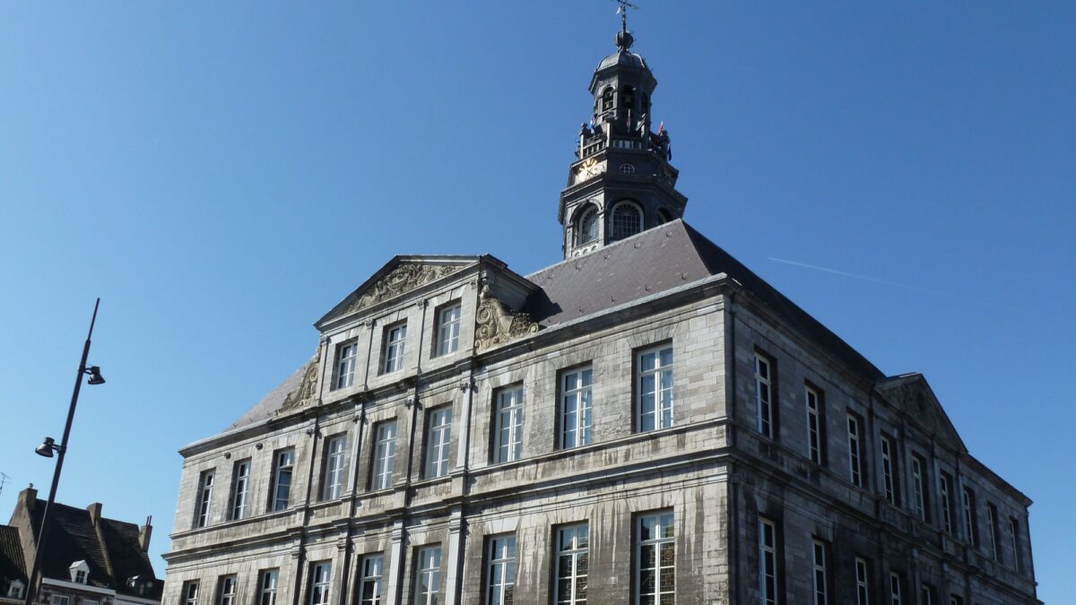 Gevel van het stadhuis van Maastricht