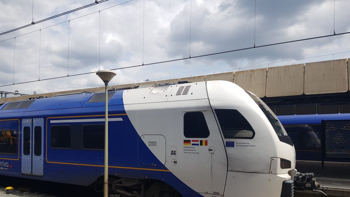 Trein op station Maastricht
